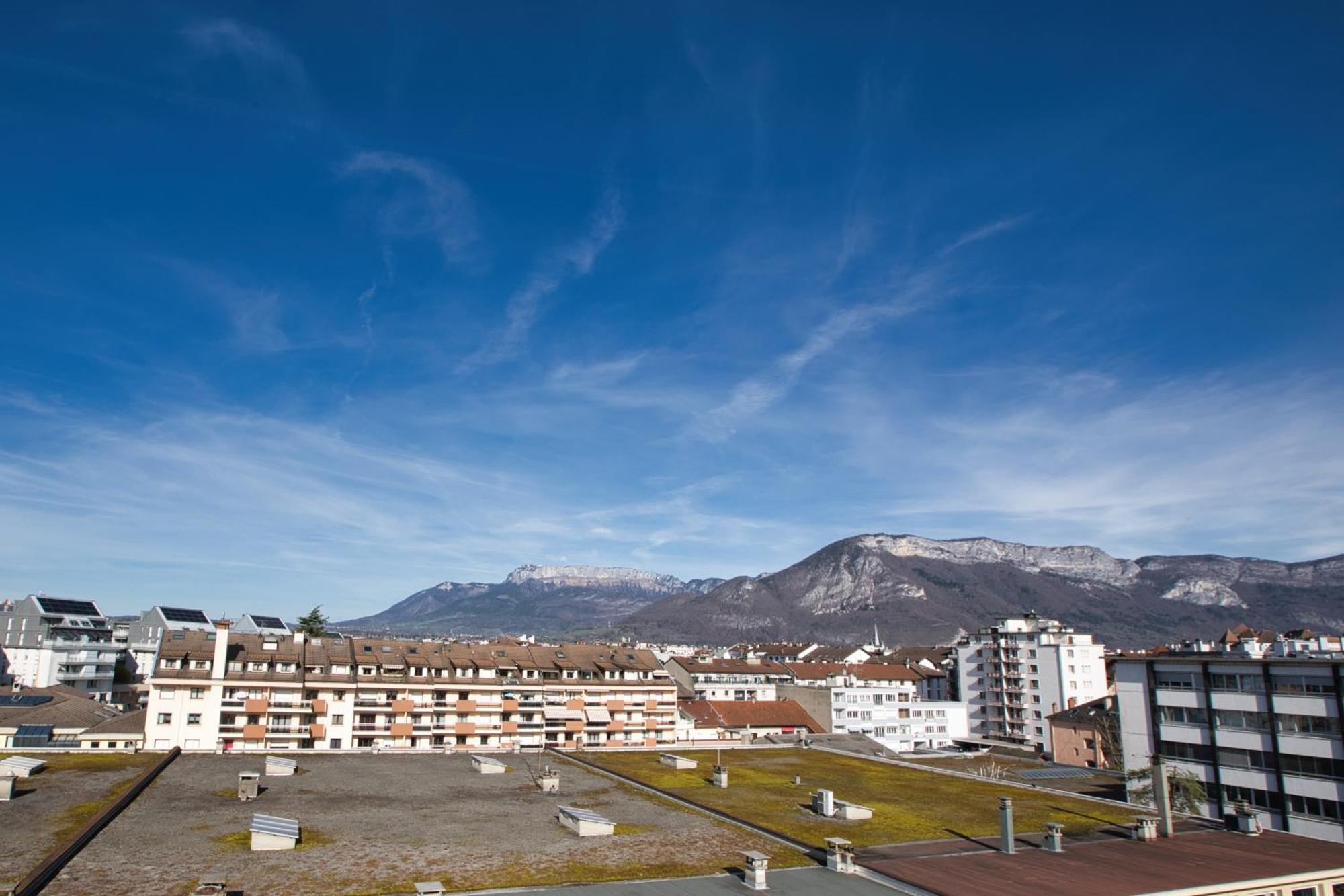Le Sommet Citadin Avec Vue Apartment Annecy Ngoại thất bức ảnh